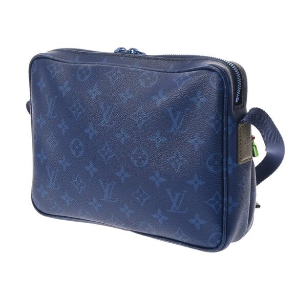LOUIS VUITTON blue M43829 crossbody bag - Picture 3 of 13